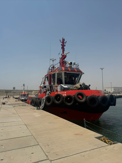 التأهيل والاشراف البيئي على أنشطة شركة ساحل الغربية لخدمات الموانئ